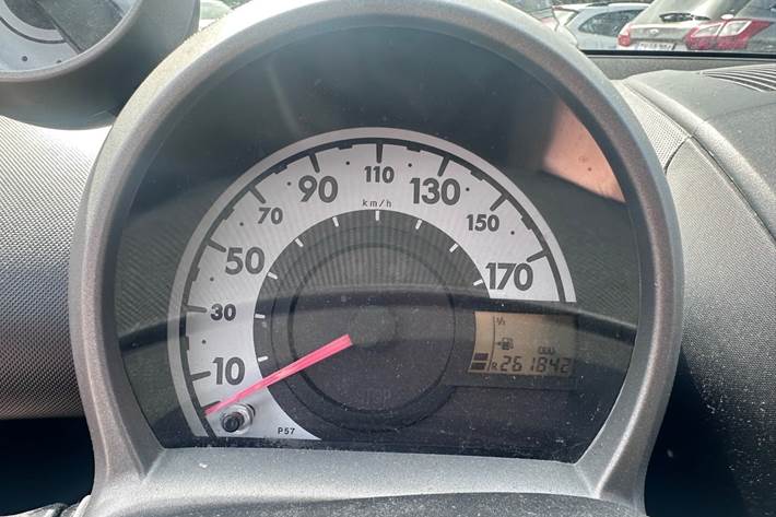 undefined Peugeot 107 fra 2013