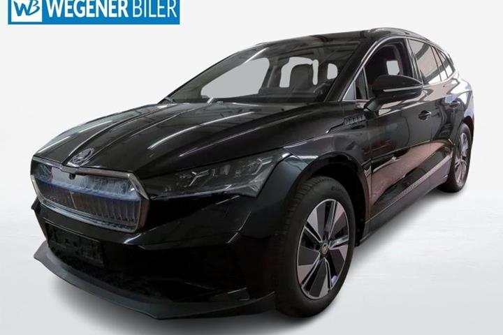 Sort Skoda Enyaq fra 2024 set udefra