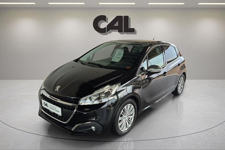 Sort Peugeot 208 fra 2019 set udefra
