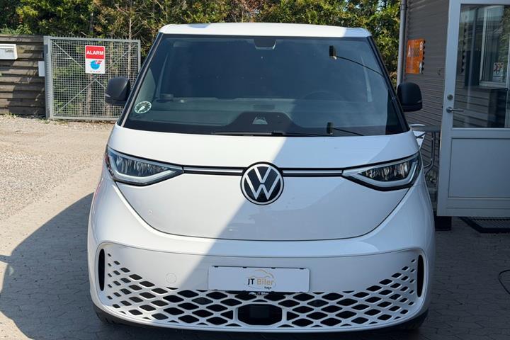 Hvid VW ID.Buzz fra 2024