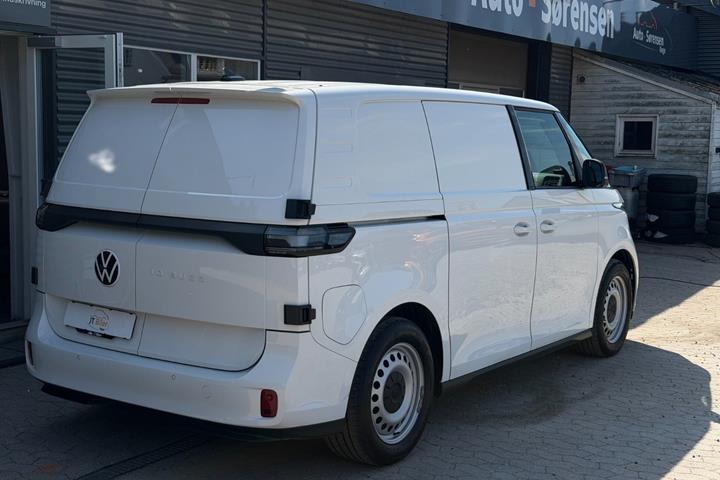 Hvid VW ID.Buzz fra 2024