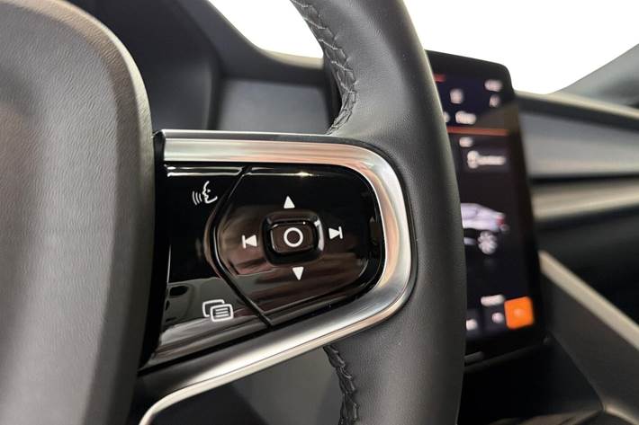 Sort Polestar 2 fra 2023