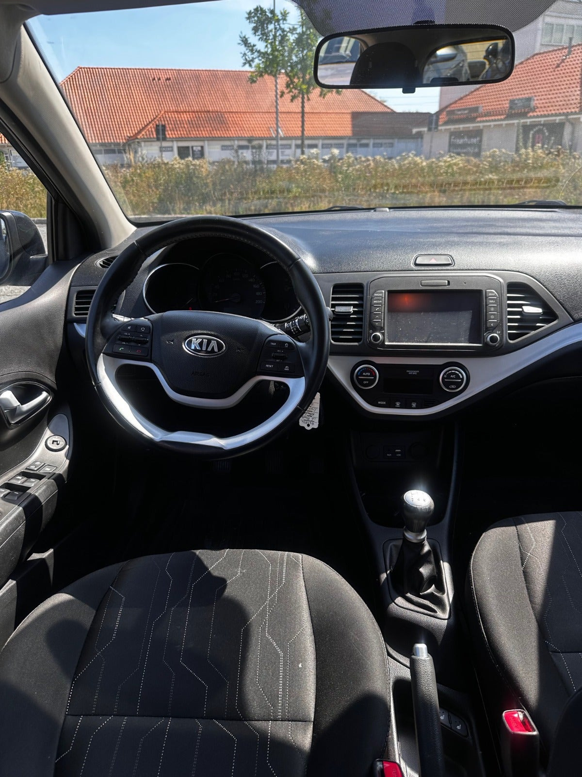 Sort Kia Picanto fra 2016