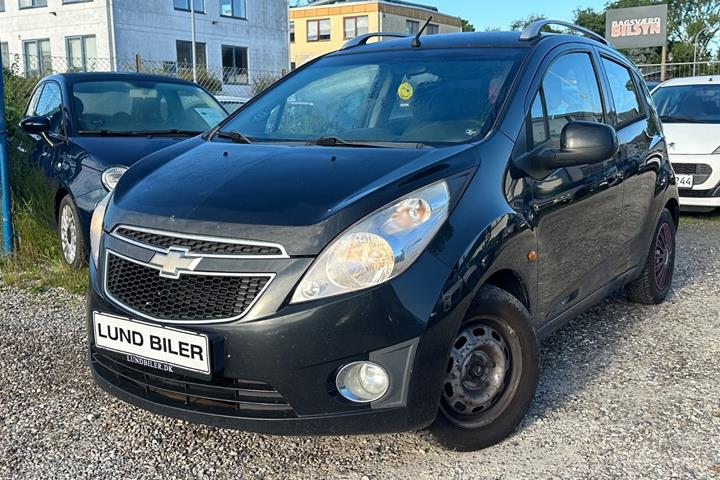 undefined Chevrolet Spark fra 2011 set udefra