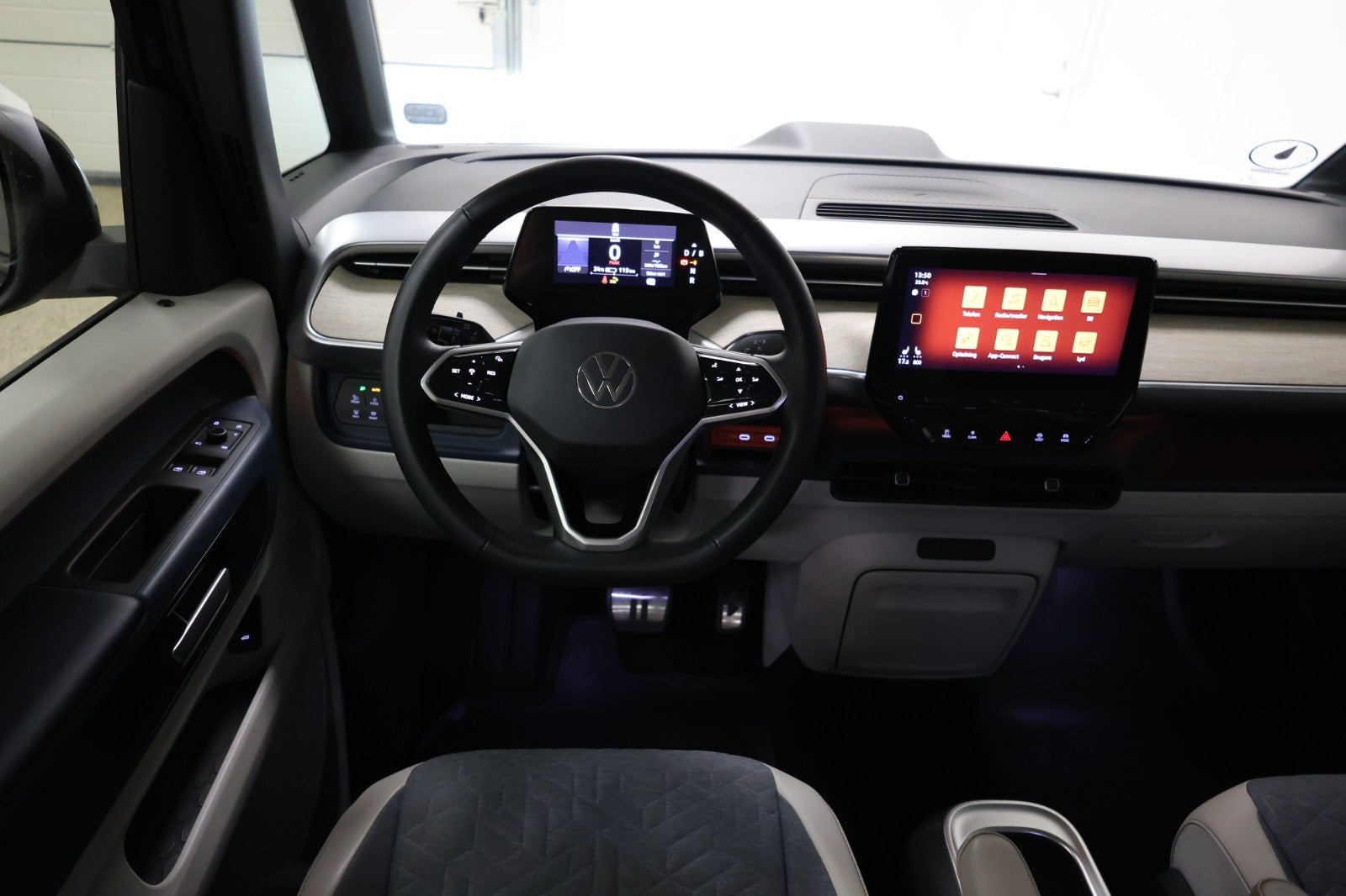 Blå VW ID.Buzz fra 2022