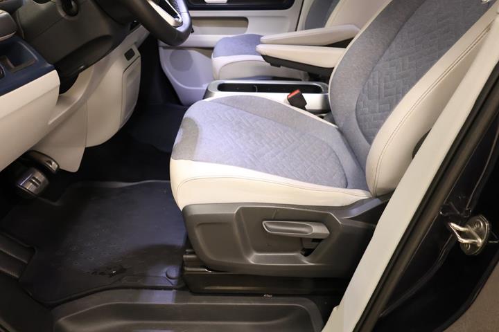 Blå VW ID.Buzz fra 2022