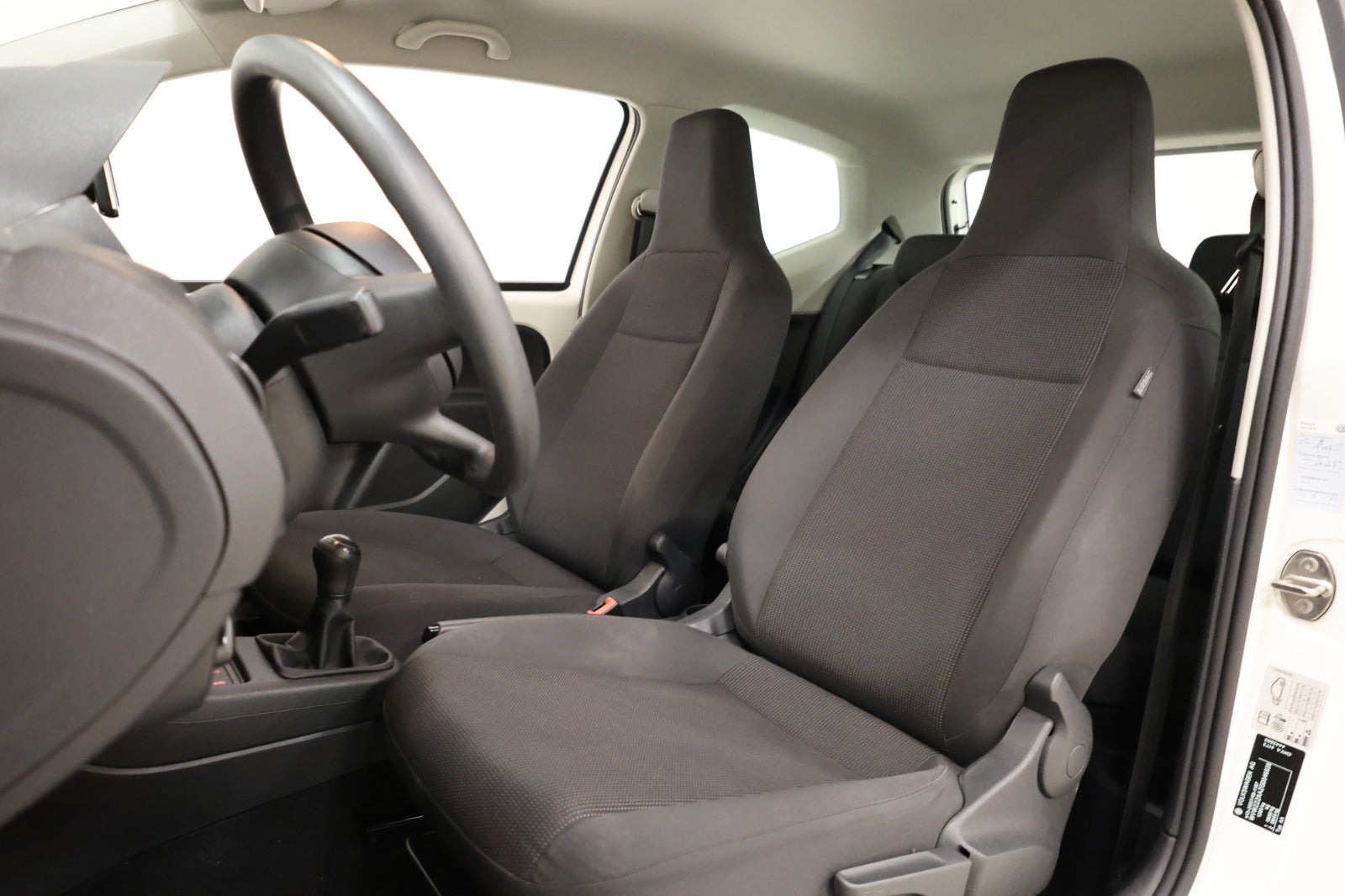 Hvid VW UP! fra 2016