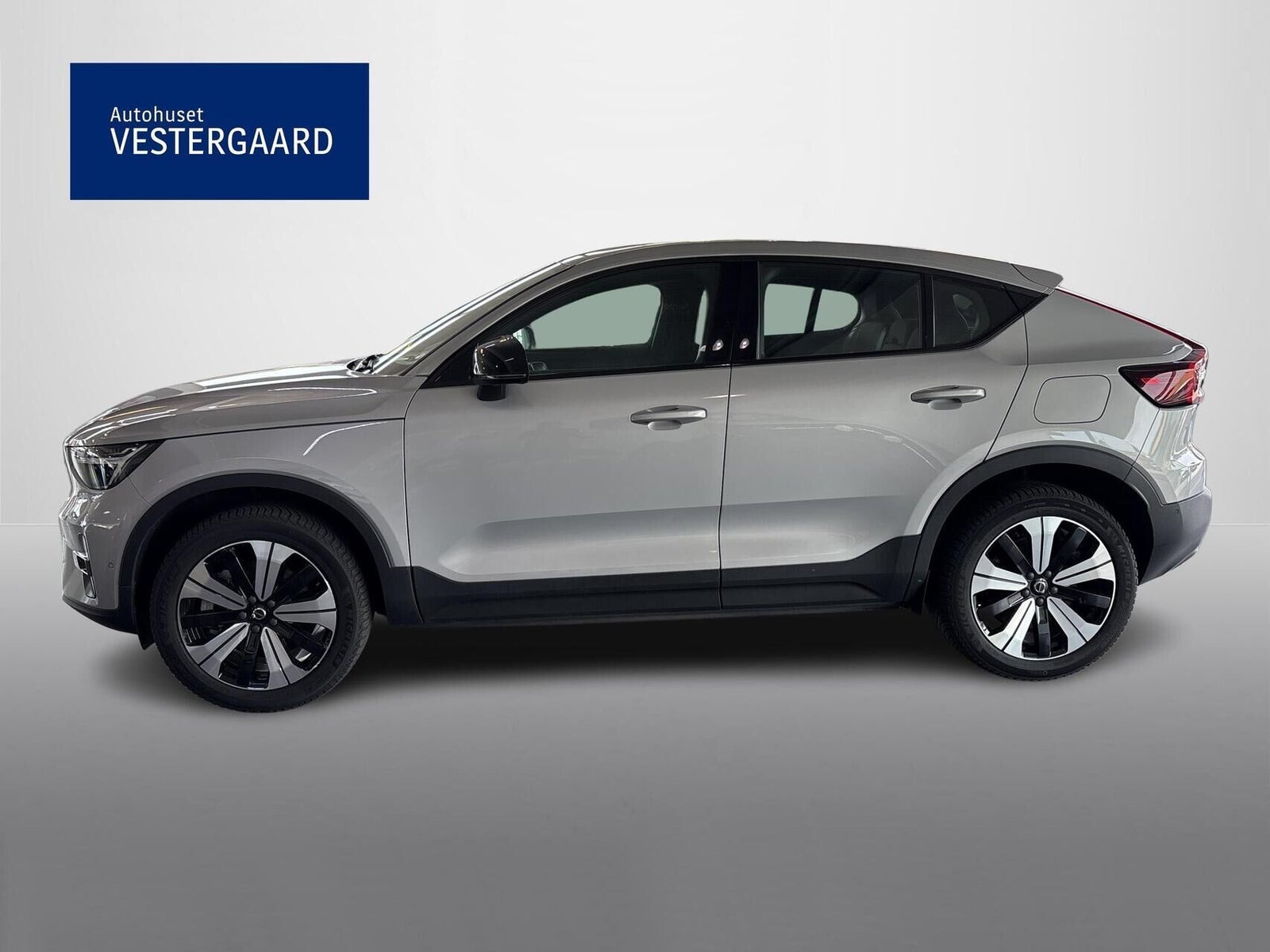 Sølv Volvo C40 fra 2023
