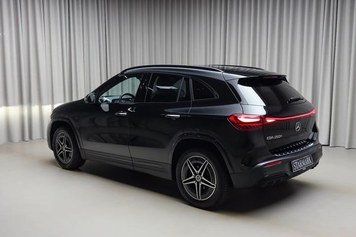 Sort Mercedes EQA250+ fra 2026