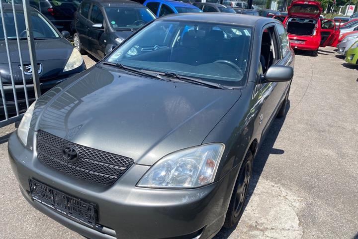 undefined Toyota Corolla fra 2003