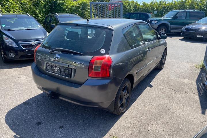 undefined Toyota Corolla fra 2003