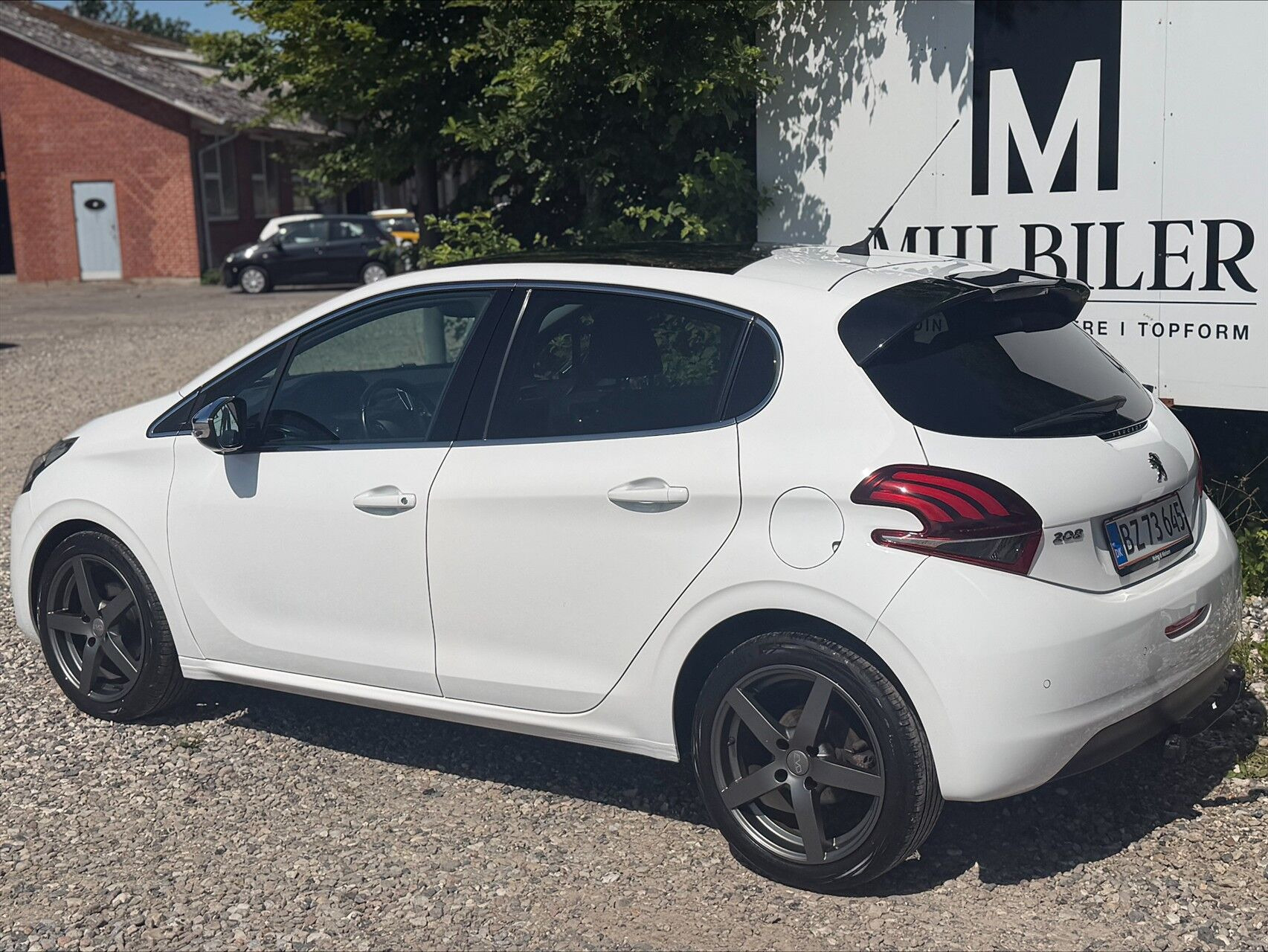 Hvid Peugeot 208 fra 2018