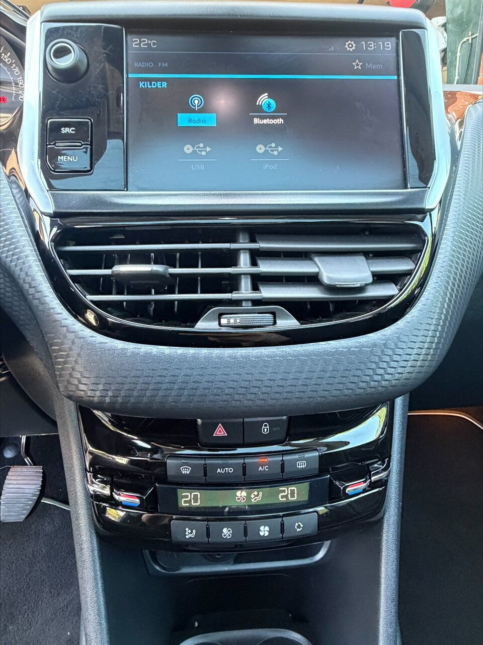 Hvid Peugeot 208 fra 2018