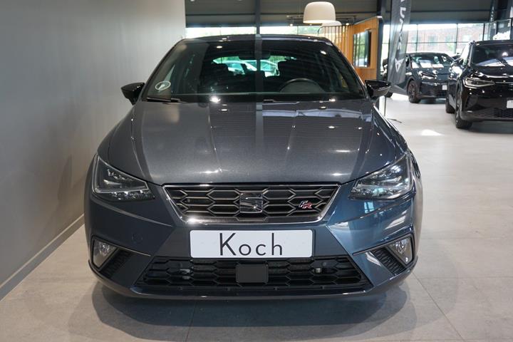Grå Seat Ibiza fra 2020