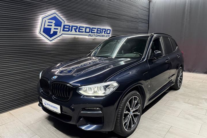 Sort BMW X3 fra 2020