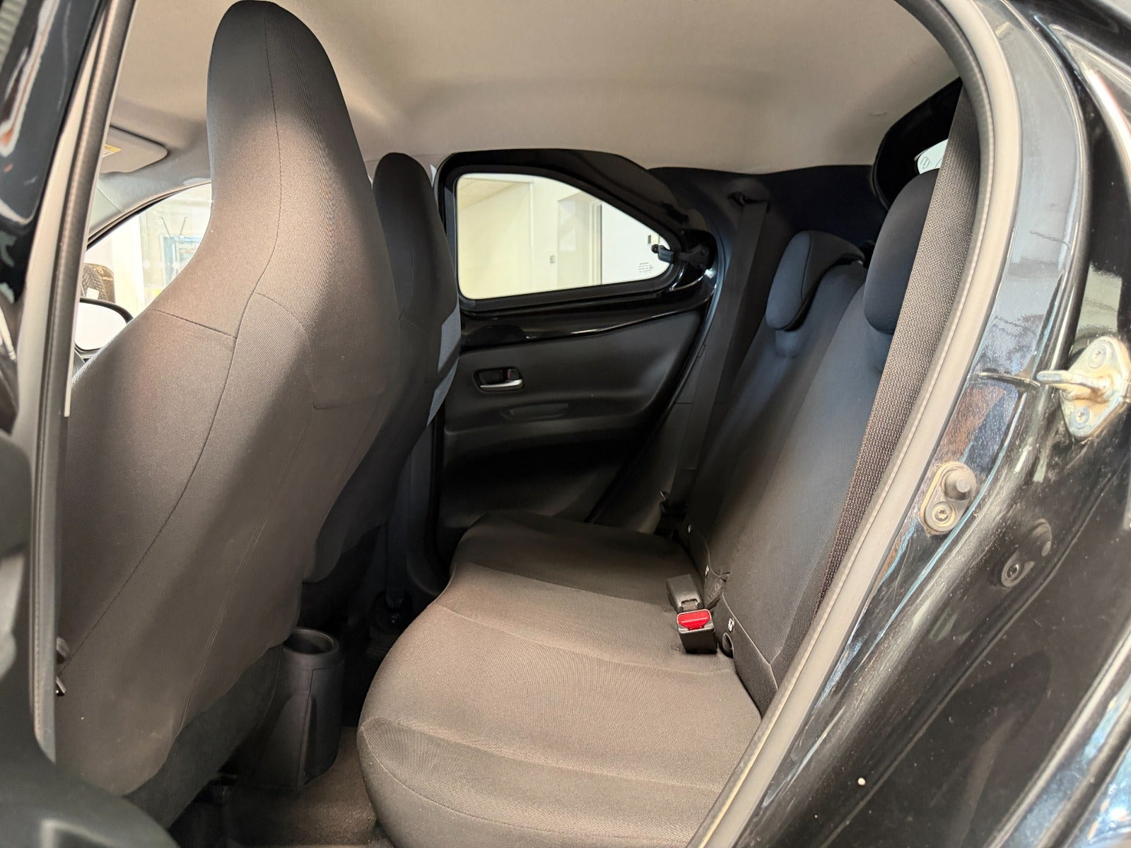 Sort Toyota Aygo X fra 2022