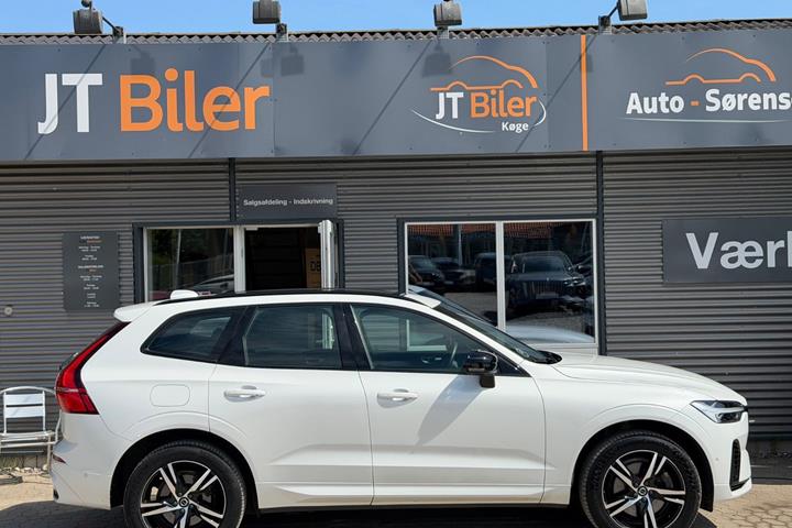 Hvid Volvo XC60 fra 2022