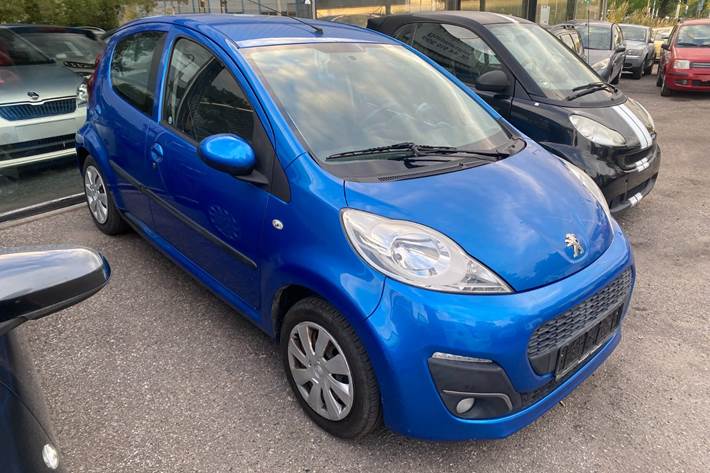 undefined Peugeot 107 fra 2012 set udefra