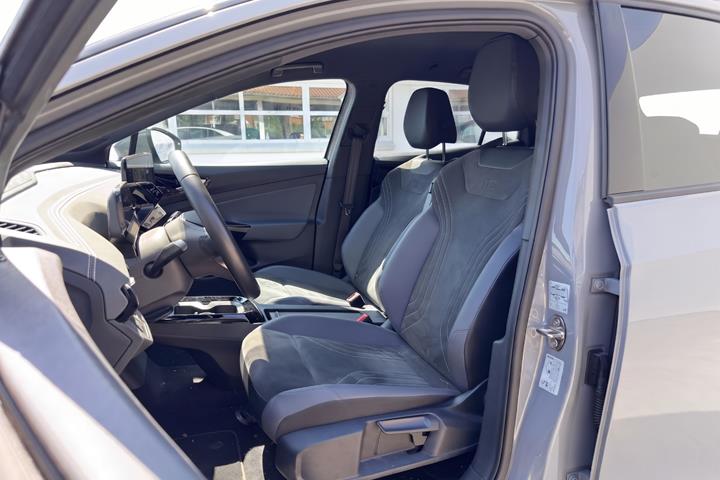 Grå VW ID.5 fra 2023