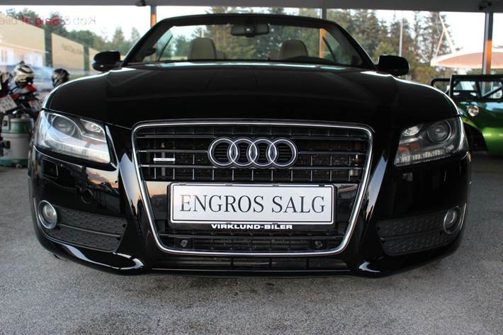 Sort Audi A5 fra 2009