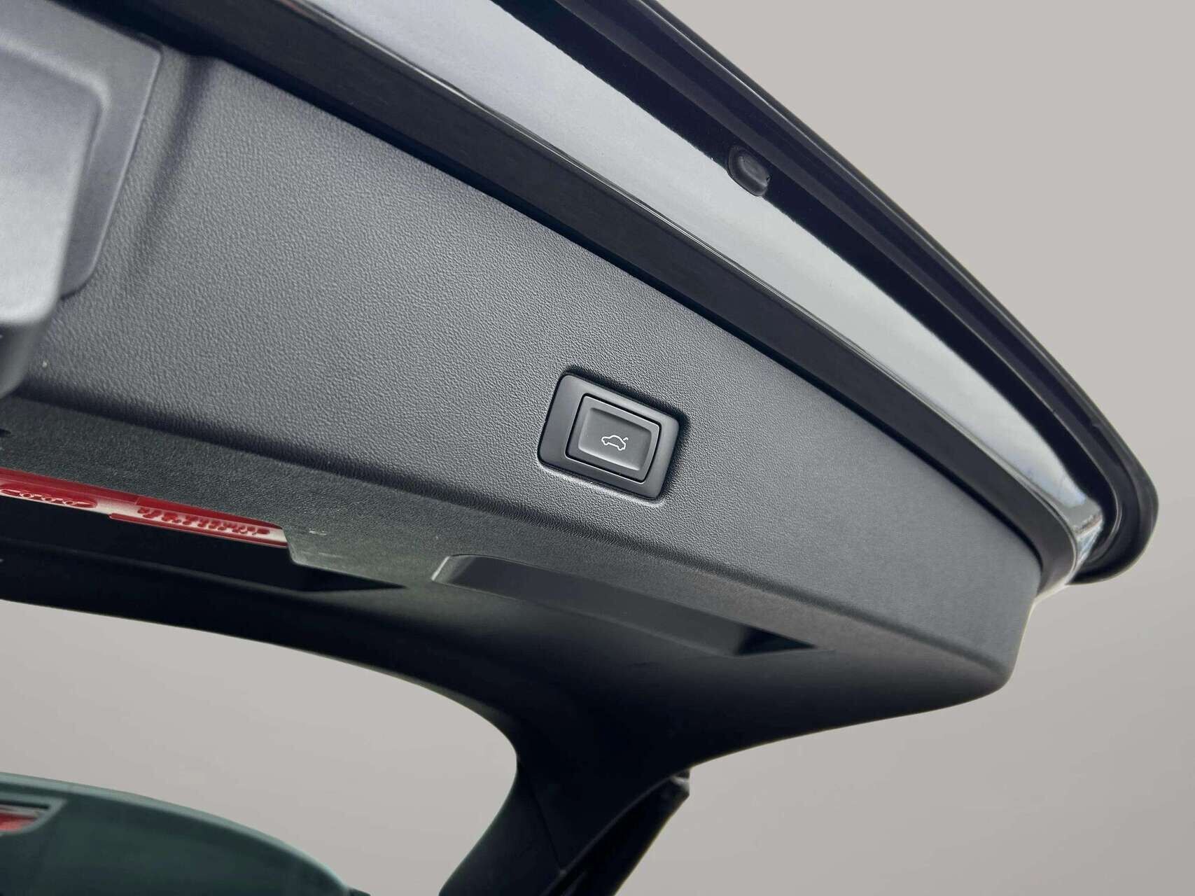 Sort Audi Q4 fra 2021