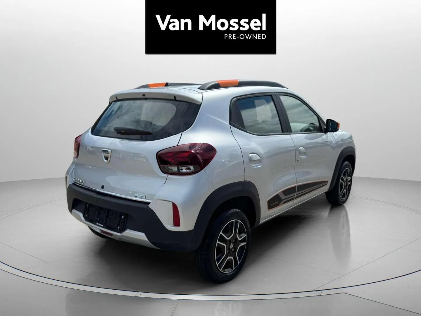 Sølv Dacia Spring fra 2023