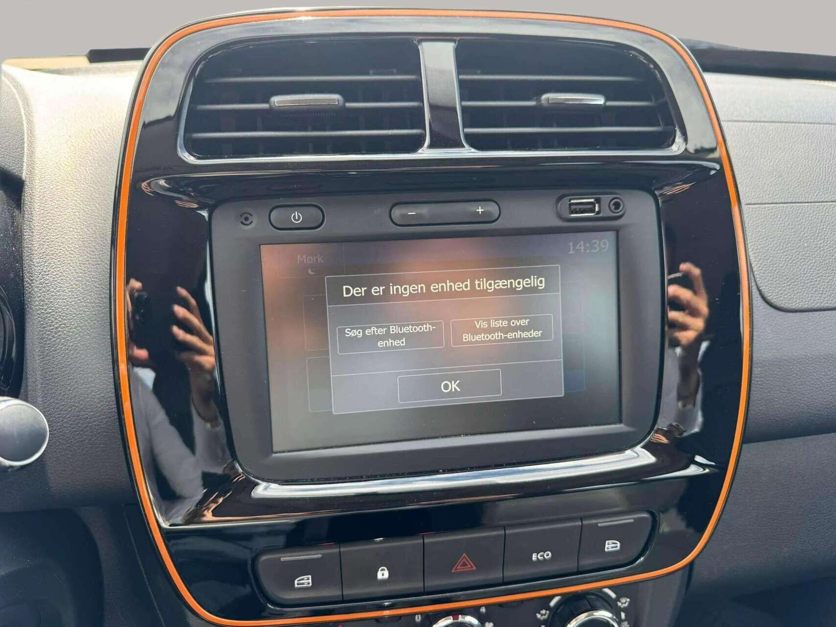 Sølv Dacia Spring fra 2023