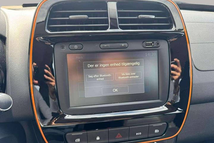 Sølv Dacia Spring fra 2023