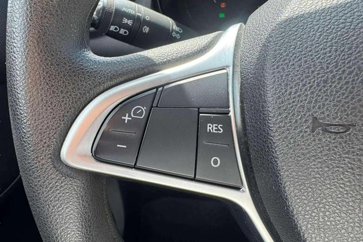 Sølv Dacia Spring fra 2023