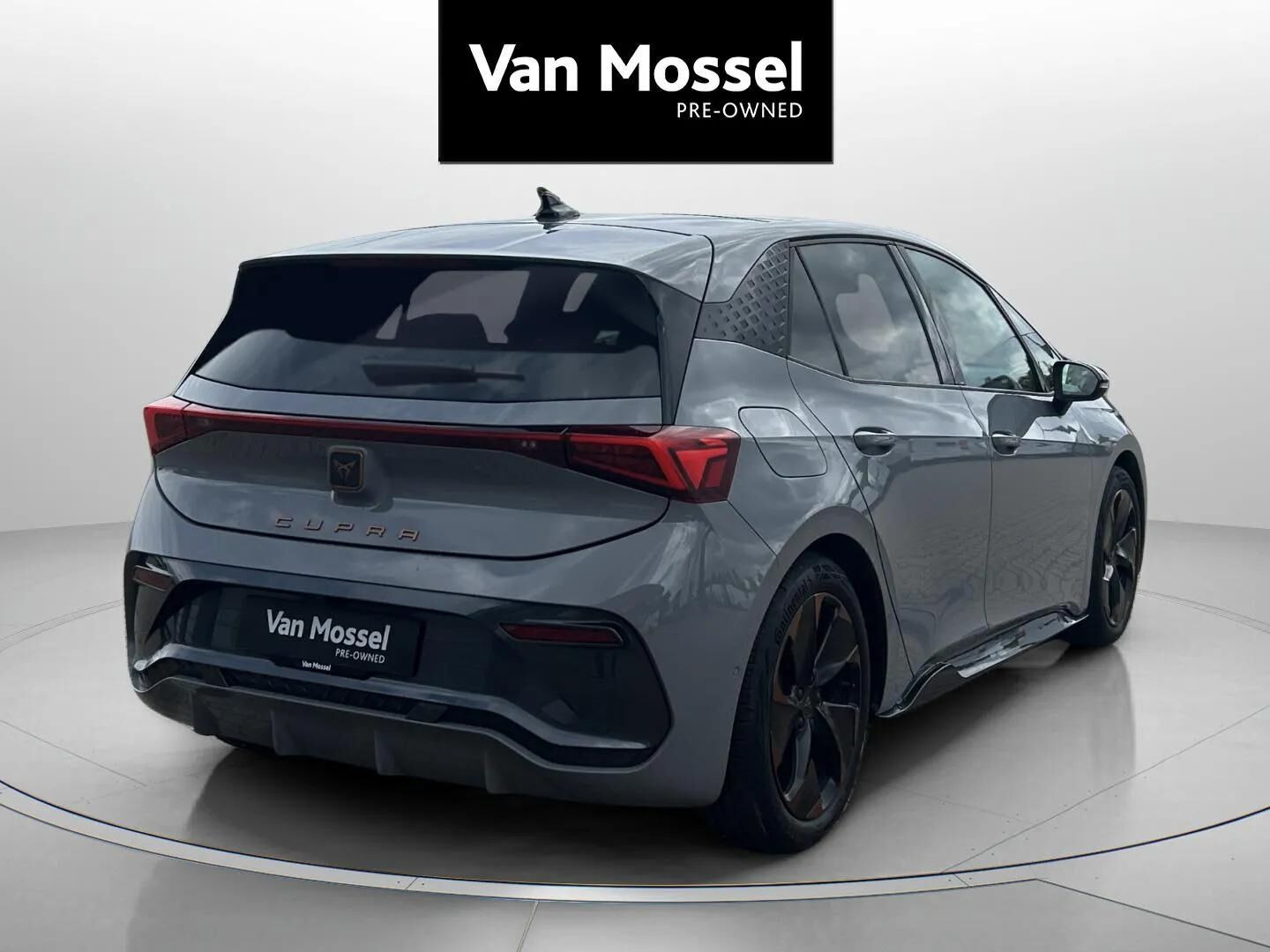 Grå Cupra Born fra 2022