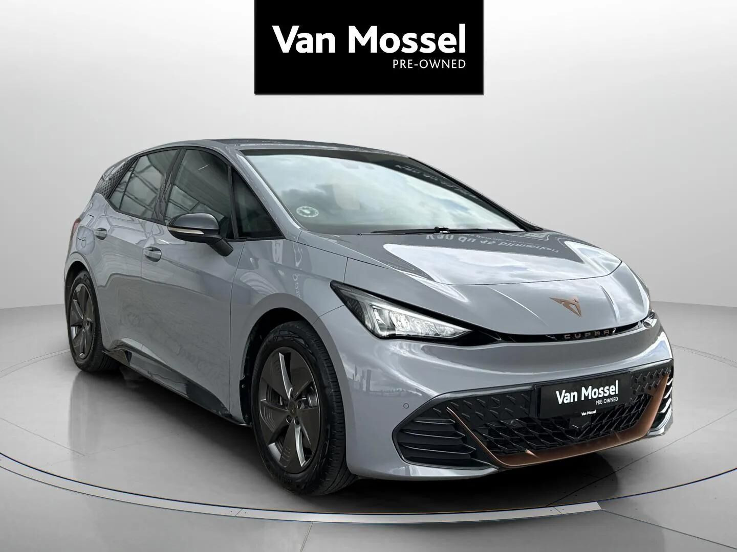 Grå Cupra Born fra 2023