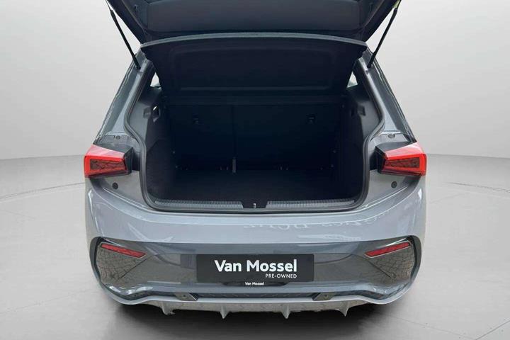 Grå Cupra Born fra 2023