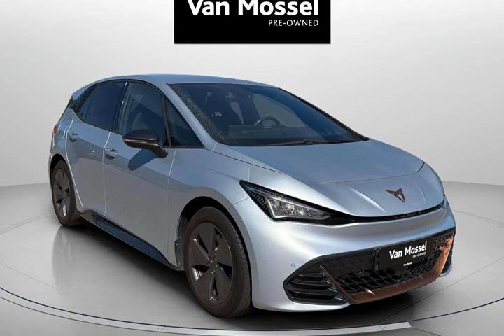Sølv Cupra Born fra 2022