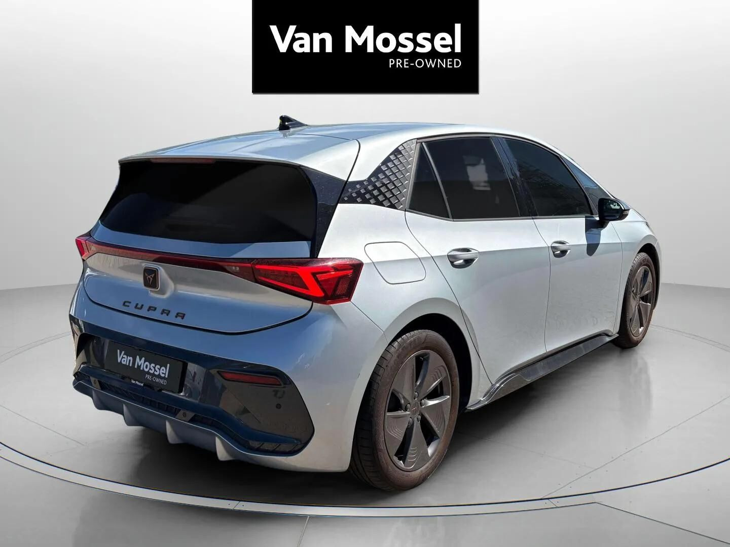 Sølv Cupra Born fra 2022