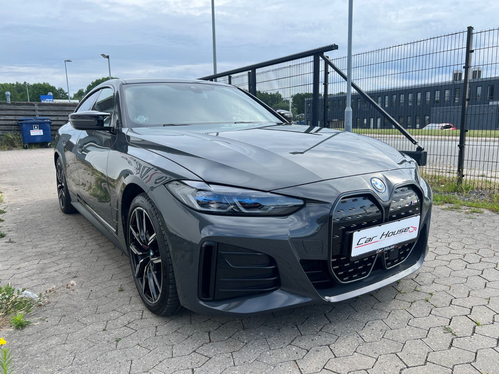 Grå BMW i4 fra 2022