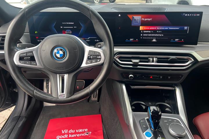Grå BMW i4 fra 2022