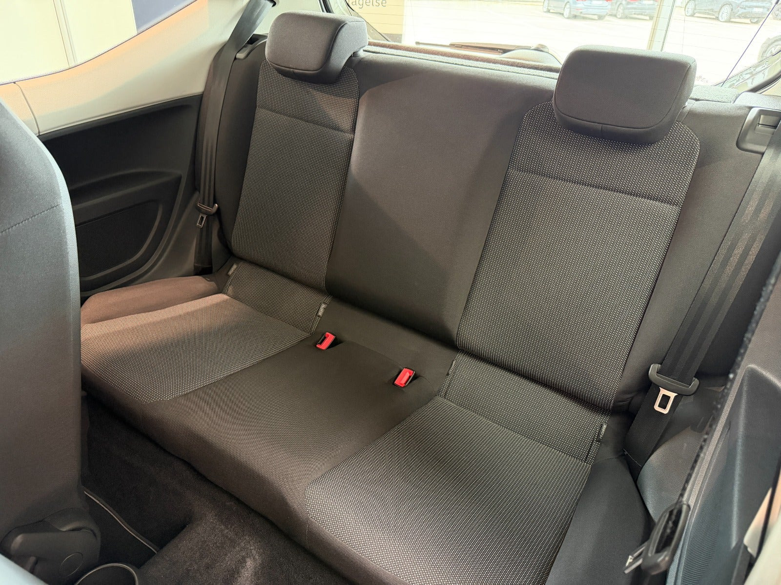 Sølv VW UP! fra 2018
