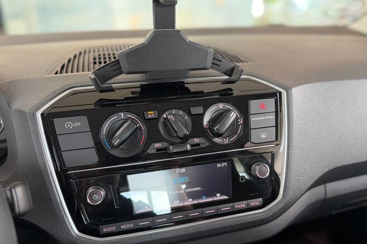 Sølv VW UP! fra 2018
