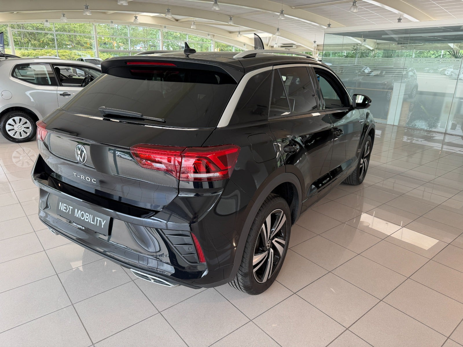 Sort VW T-Roc fra 2025