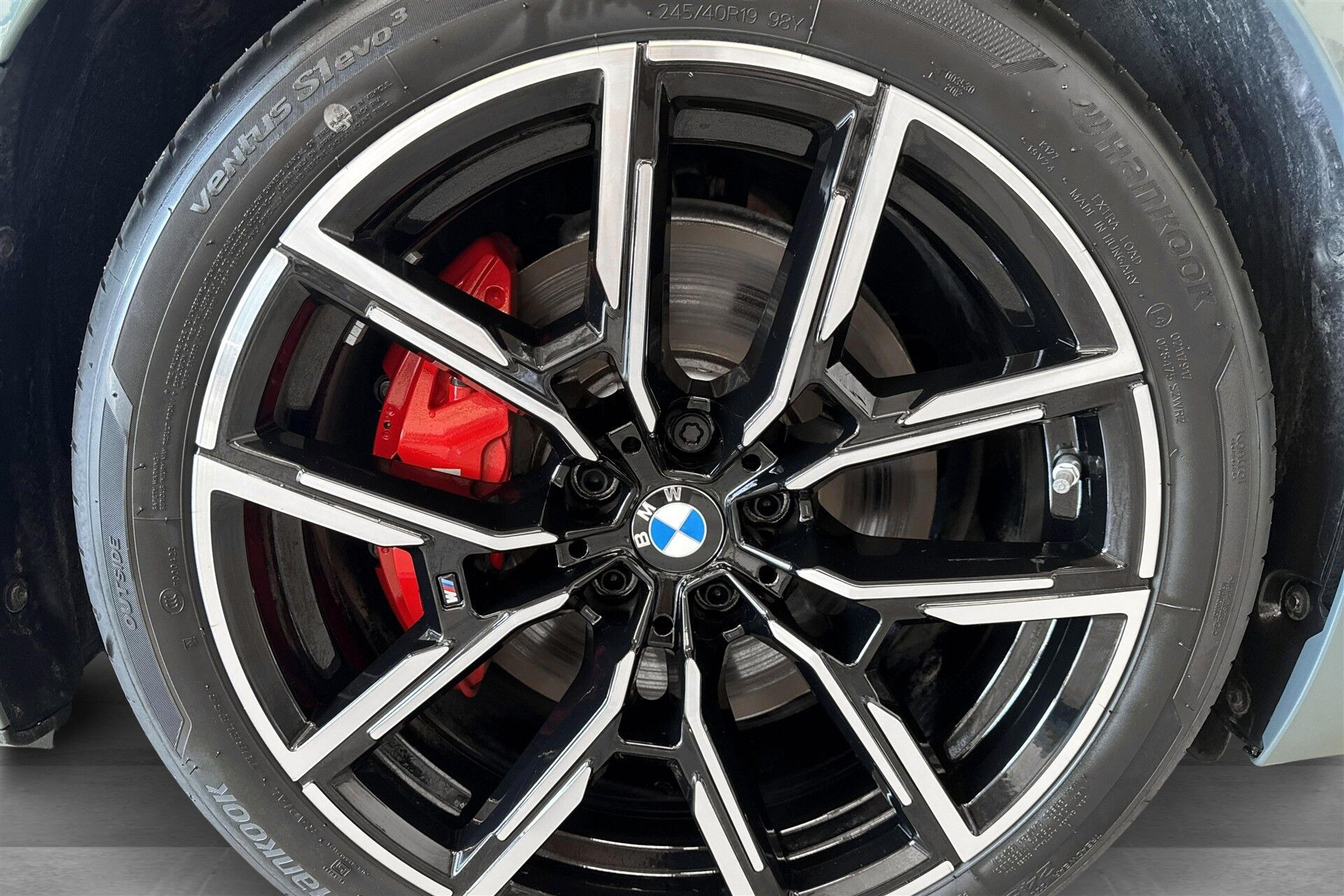 Grøn BMW i4 fra 2026