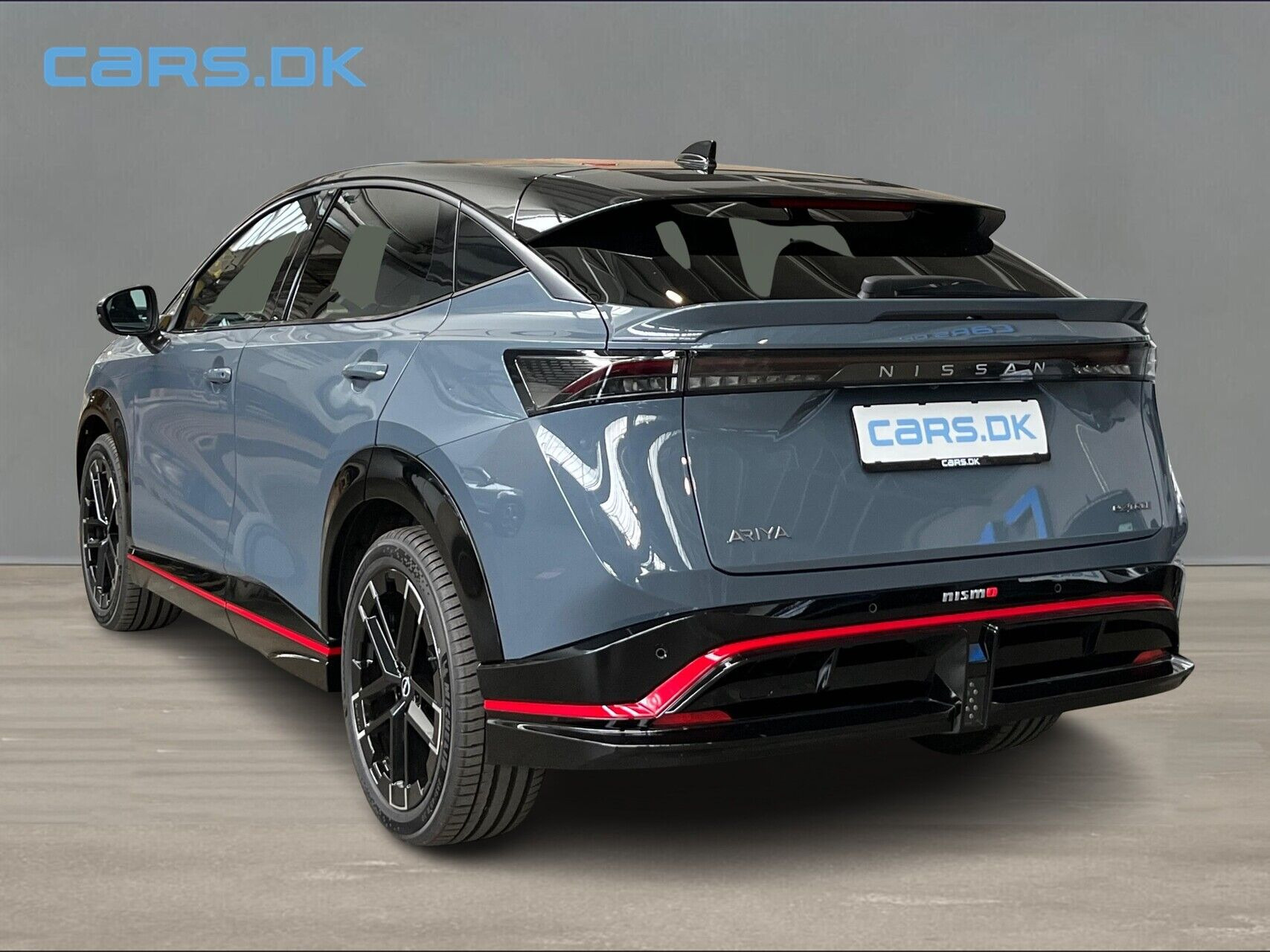 Grå Nissan Ariya fra 2026
