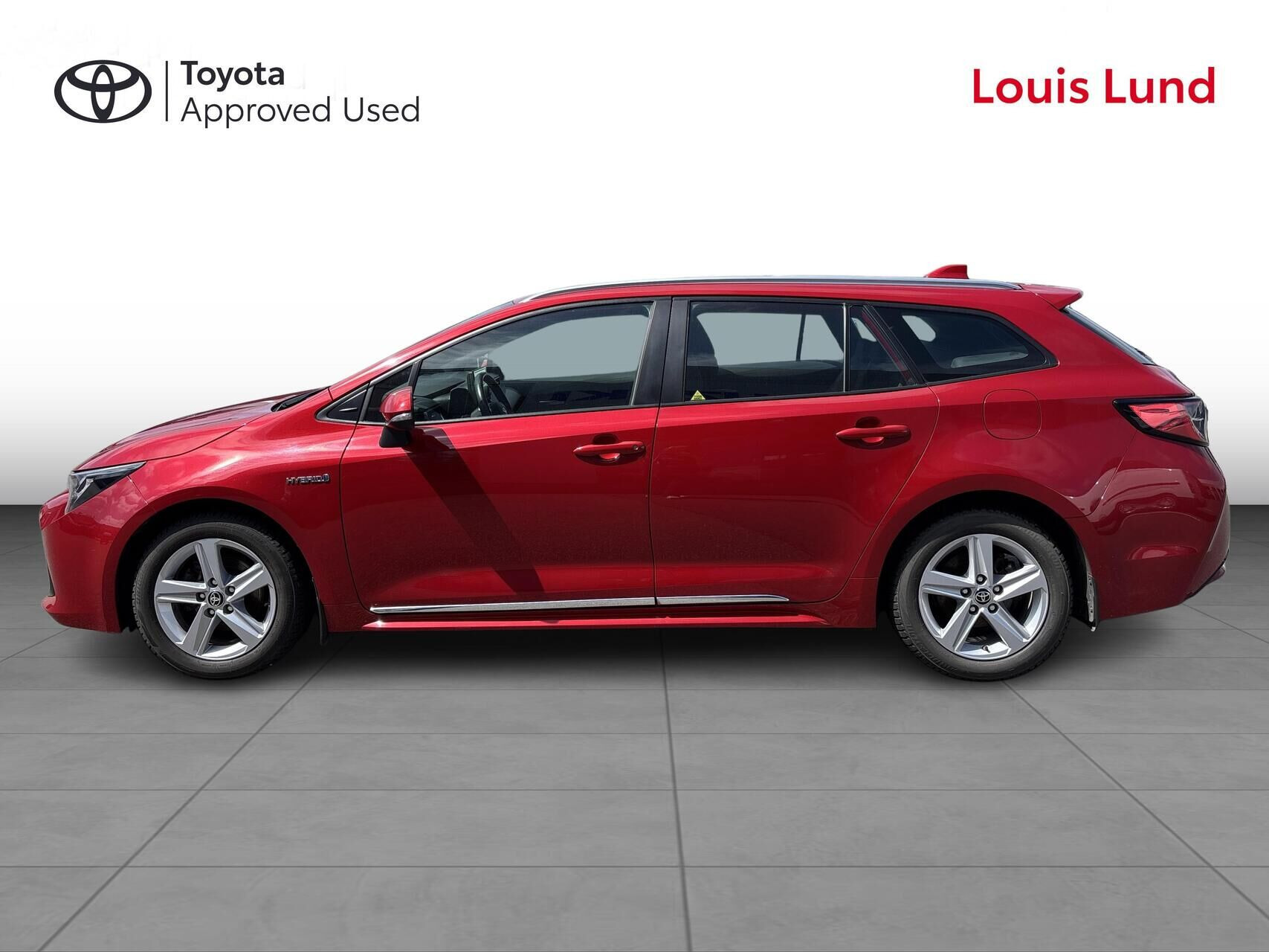 Rød Toyota Corolla fra 2019
