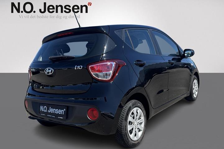 Sort Hyundai i10 fra 2018