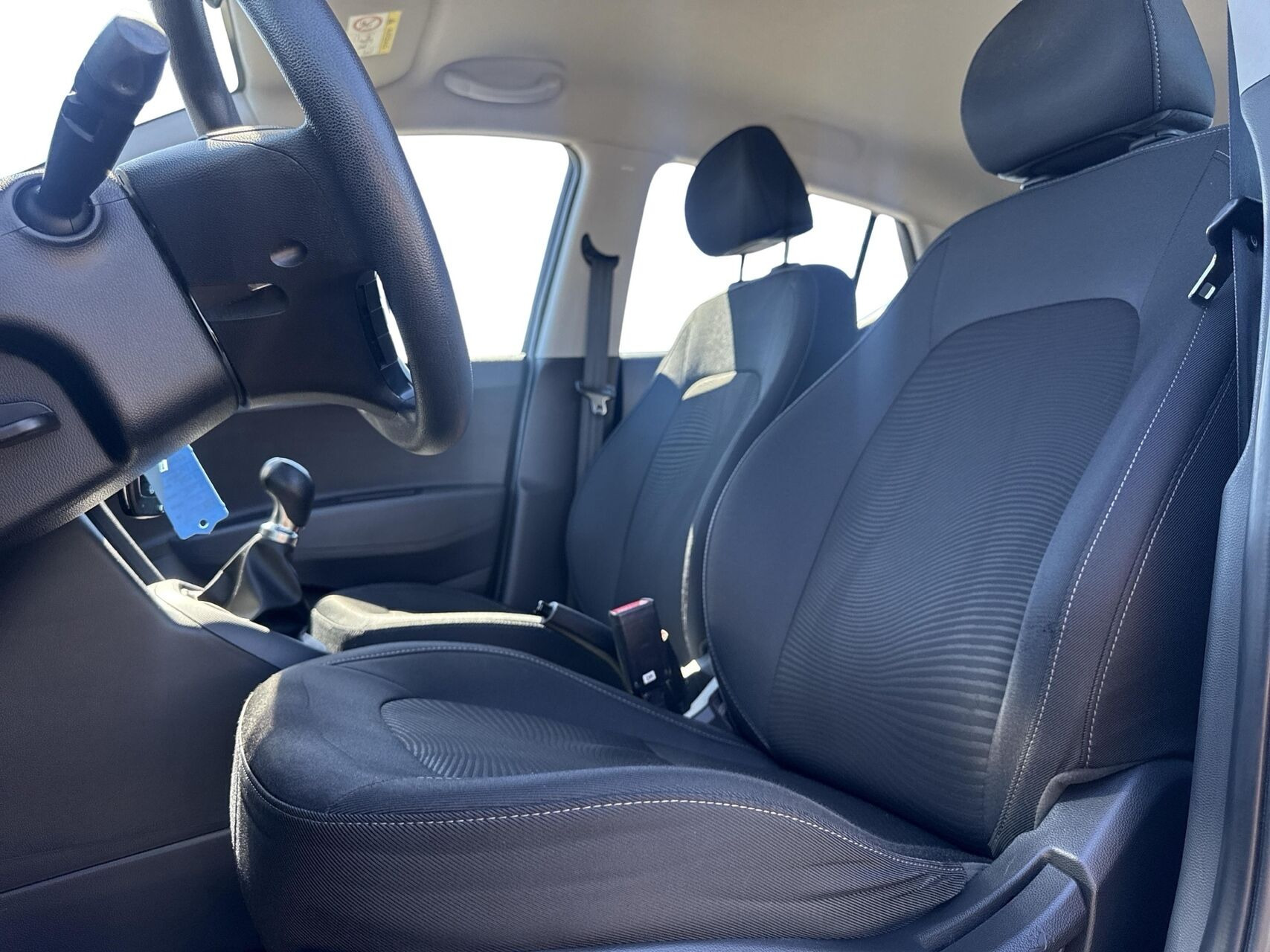 Sort Hyundai i10 fra 2018