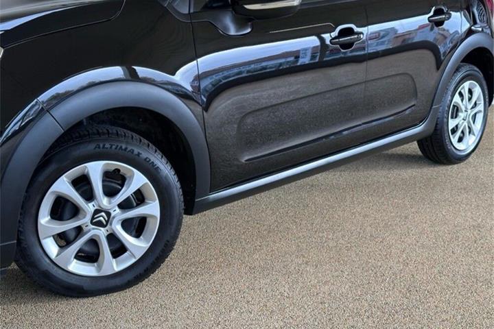 Sort Citroën C3 fra 2020