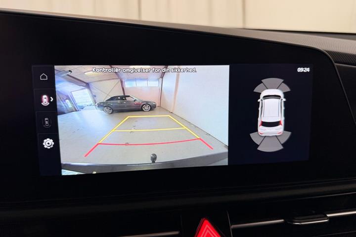 Grå Kia Niro EV fra 2024