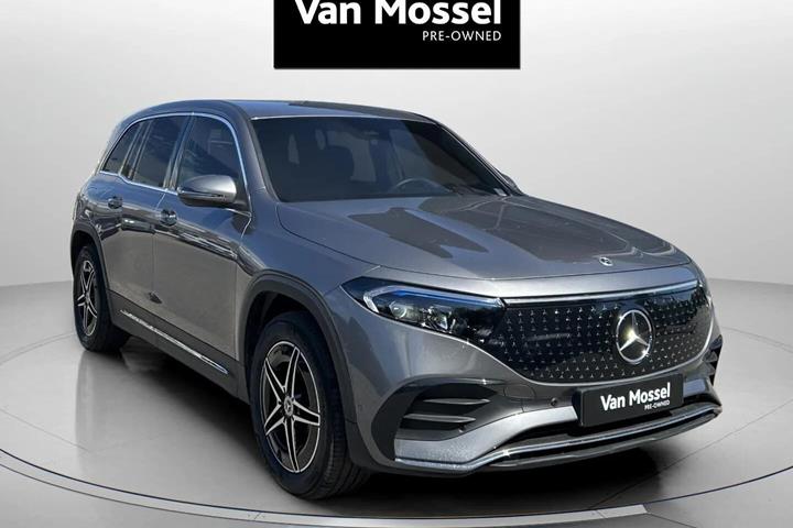 Grå Mercedes EQB 250+ fra 2025