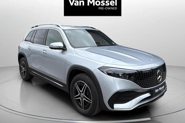 Sølv Mercedes EQB 250+ fra 2025