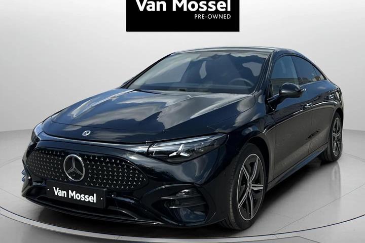 Sort Mercedes CLA250+ fra 2025