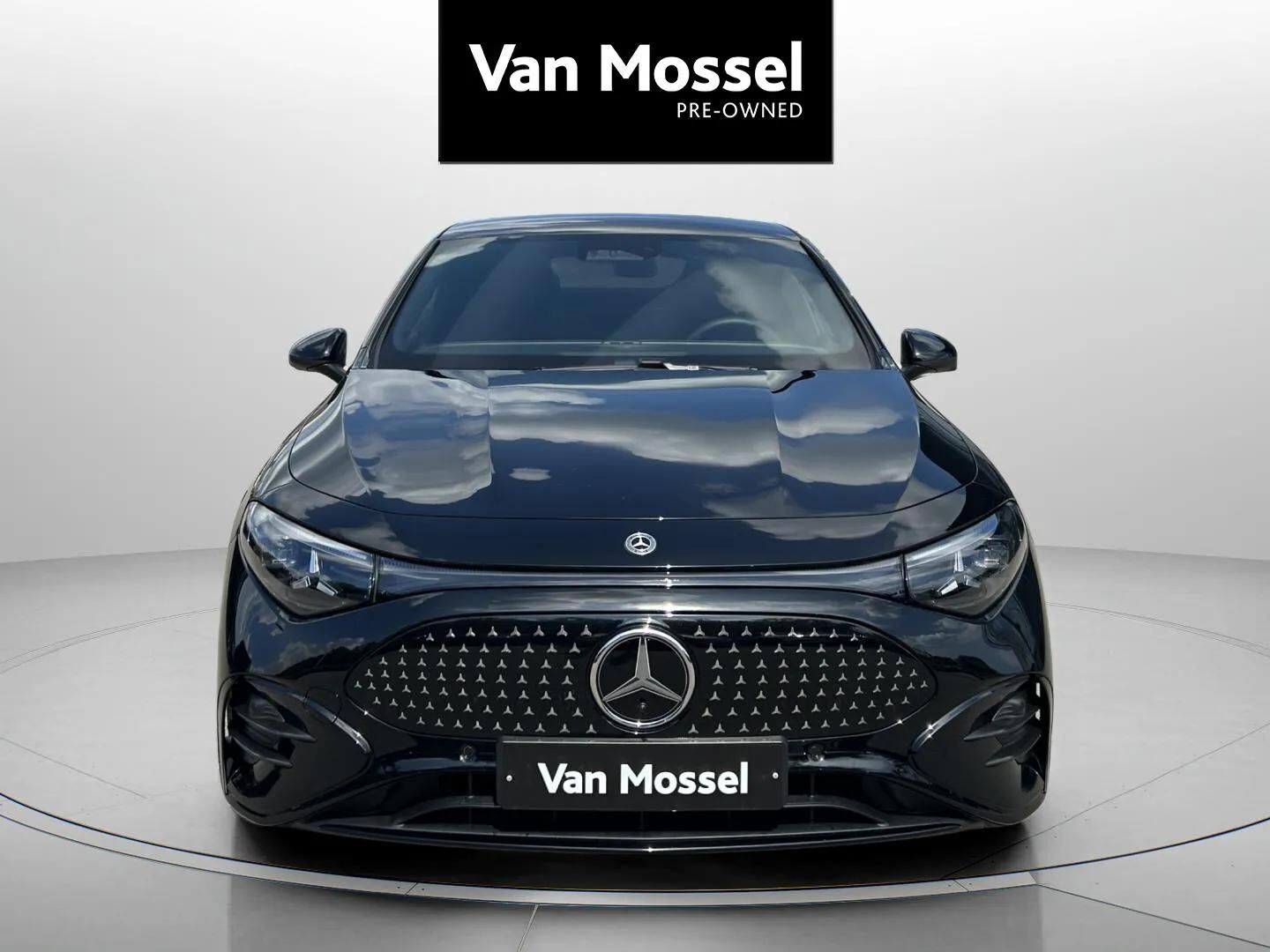 Sort Mercedes CLA250+ fra 2025
